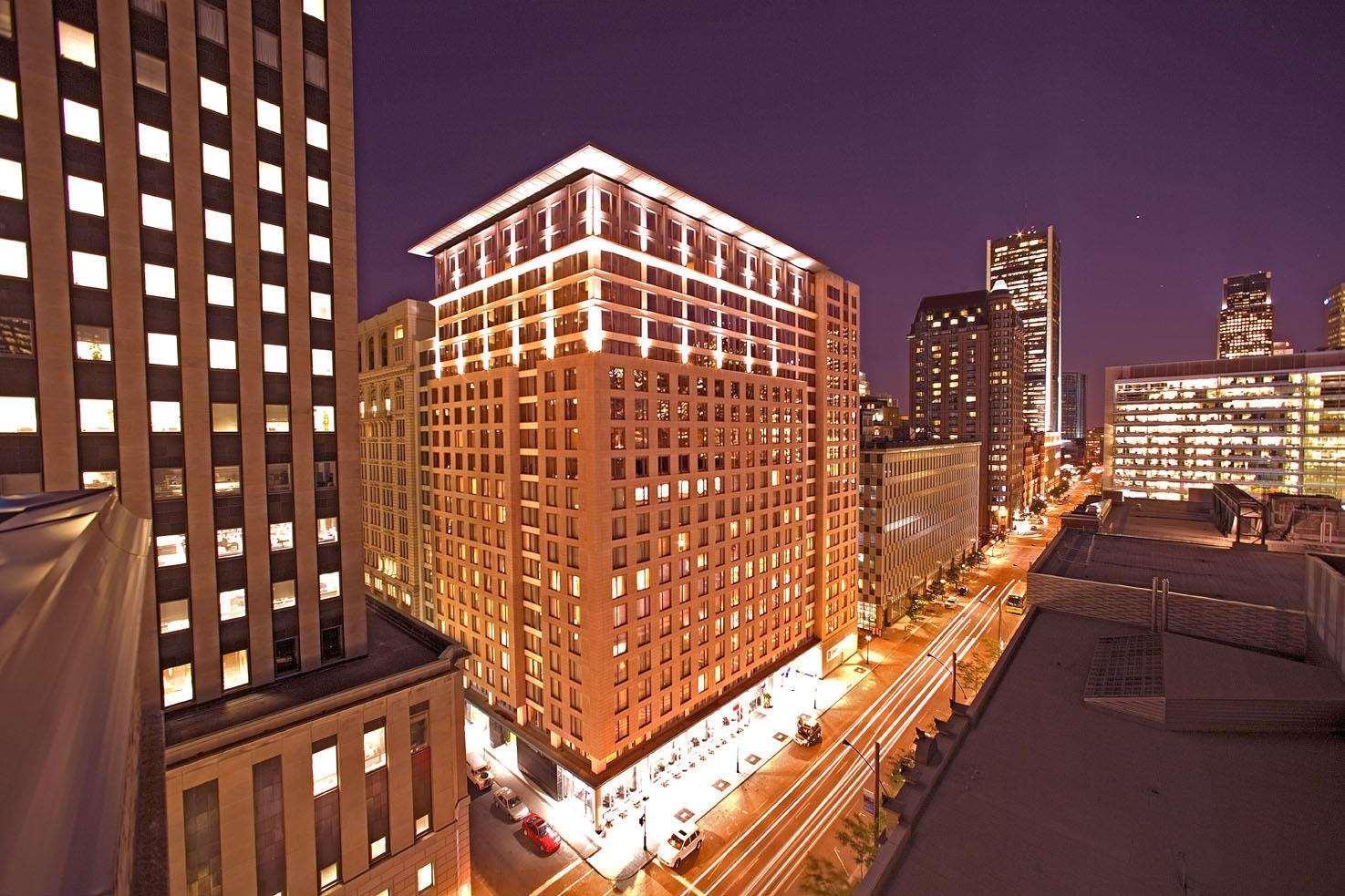 Embassy Suites By Hilton - Montreal Exterior foto